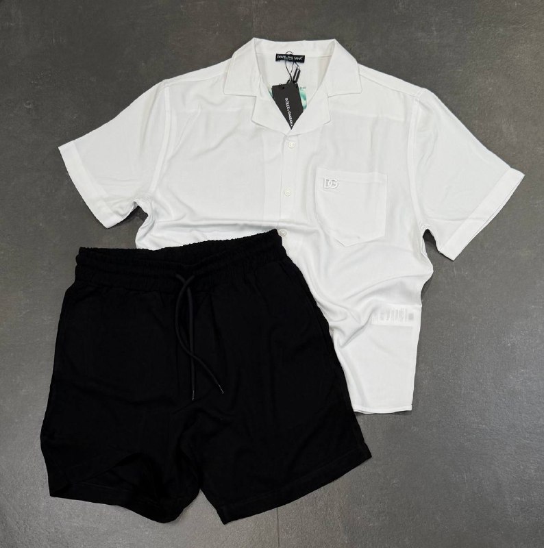 Apparel — TGjIC_IrOEP8 view