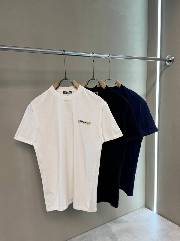 Apparel — TGjJ4DBpiZm0 view