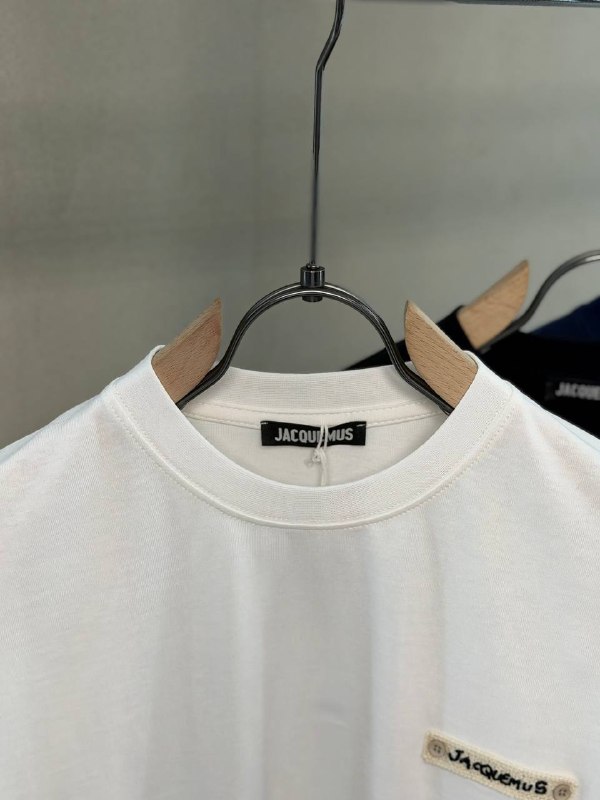 Apparel — TGjJ4DBpiZm0 view
