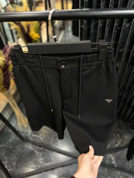 Apparel — TGjJ9_kJzwM0 view 4