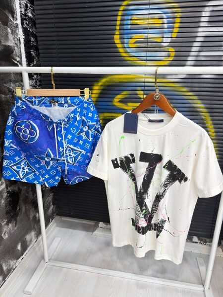 Apparel — TGjK3KXKAzOj view 5