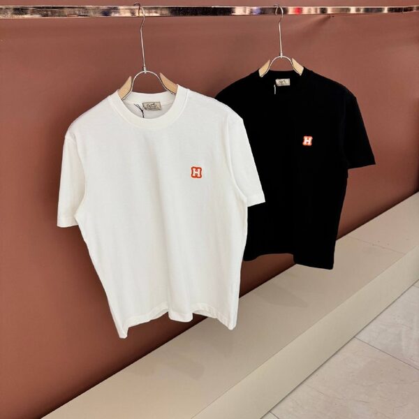 Apparel — TGjKjphKbeqp view 6