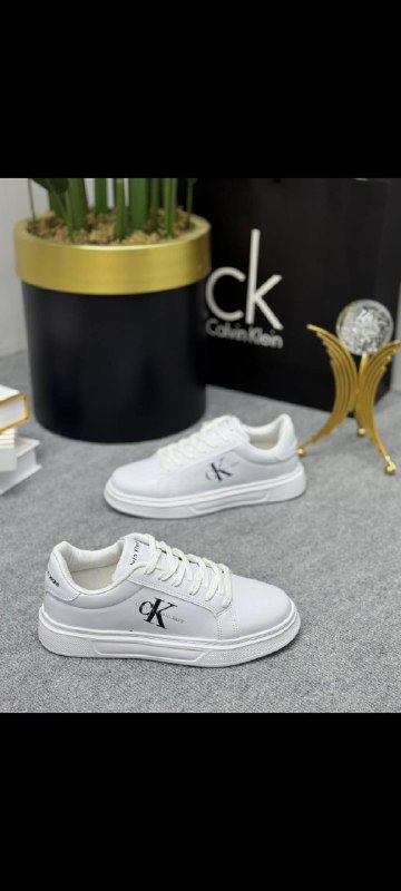 Men's Sneakers — TGjKmw5pTJ3-
