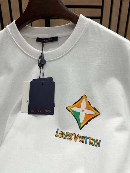 Apparel — TGjSzCCAZPN2 view 6