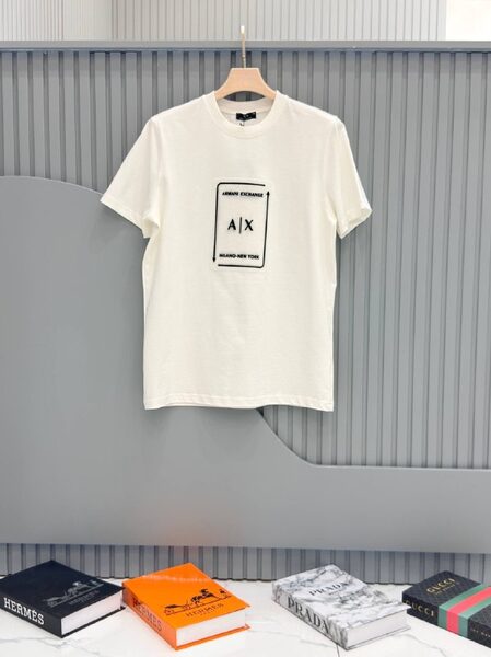 Apparel — TGjUGGCwKxzs