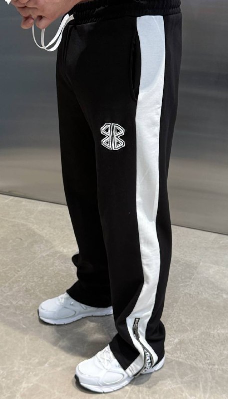 Apparel — TGjUvWi9CpQ6 view