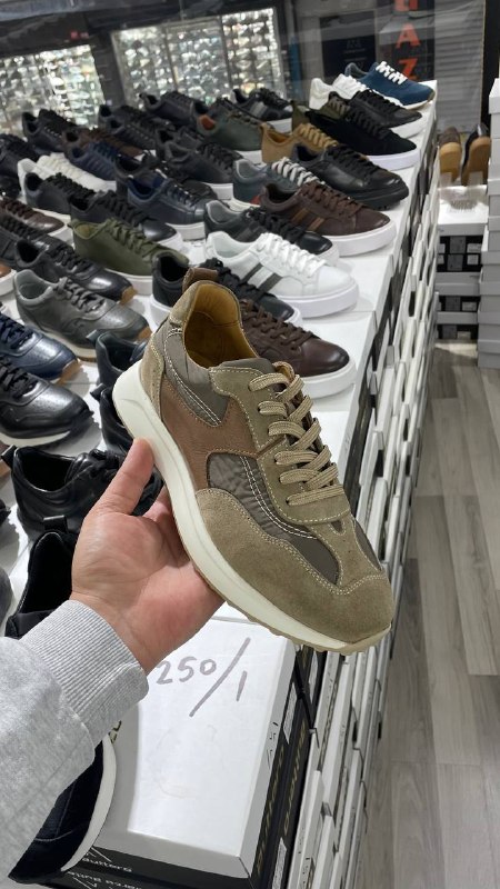 Men's Sneakers — TGjV0j3blf8E