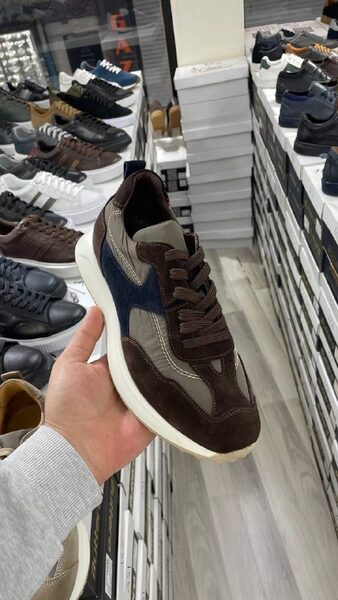 Men's Sneakers — TGjV0j3blf8E view 4
