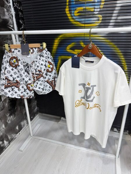 Apparel — TGjZAvn5hnzS view 4