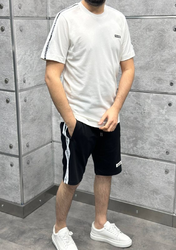 Apparel — TGjeUfJY1hYP