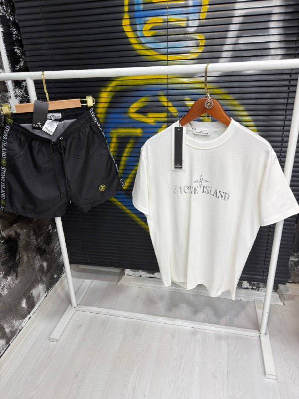 Apparel — TGjfQ0P_cyUu