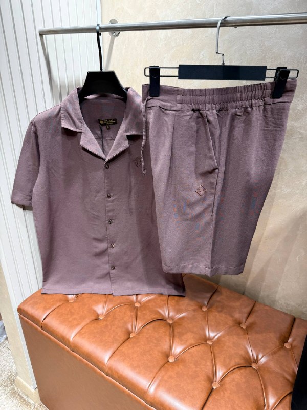 Apparel — TGjfZ_dOVsiU