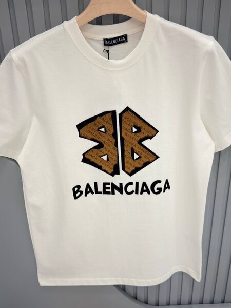 Apparel — TGjmzNGMP7MA view 2