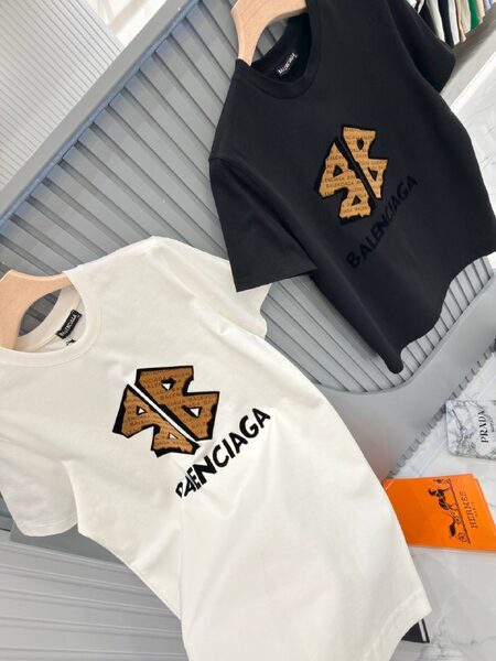 Apparel — TGjmzNGMP7MA view 4