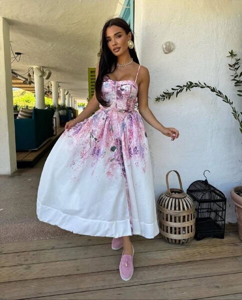 Apparel — TGjyWpDOZex5 view 4