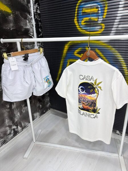 Apparel — TGk-t4hXPMri view 2