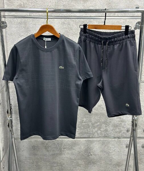 Apparel — TGk1StbbJCt4