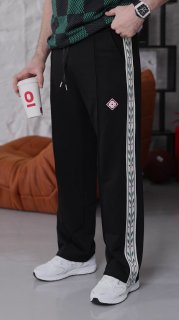 Apparel — TGk1pdzA0Zpc
