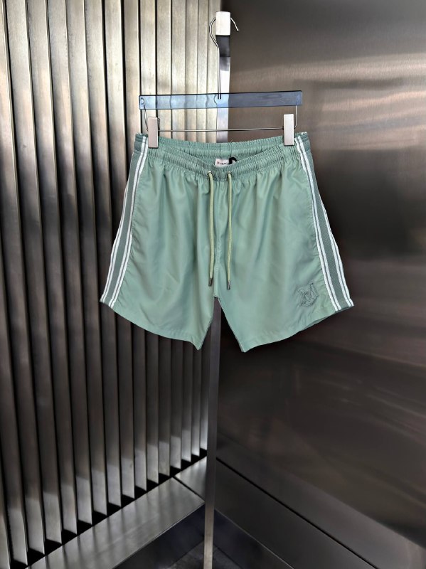 Apparel — TGk6CmmQBbm0
