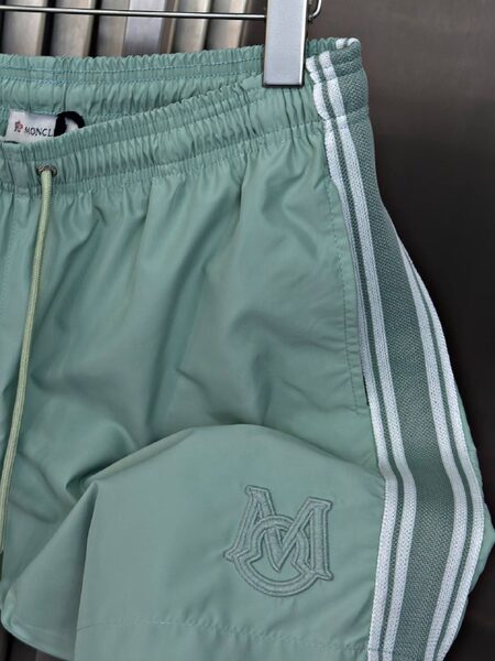 Apparel — TGk6CmmQBbm0 view 3