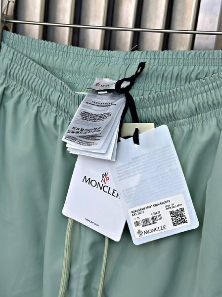 Apparel — TGk6CmmQBbm0 view 5