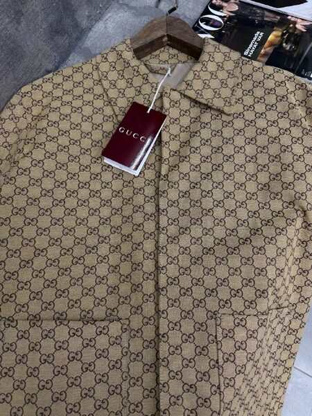 Apparel — TGkAGEp0nYhd view 3