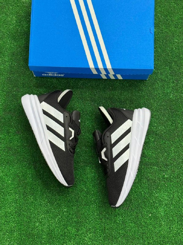 Men's Sneakers — TGkCEouAyE9Y view