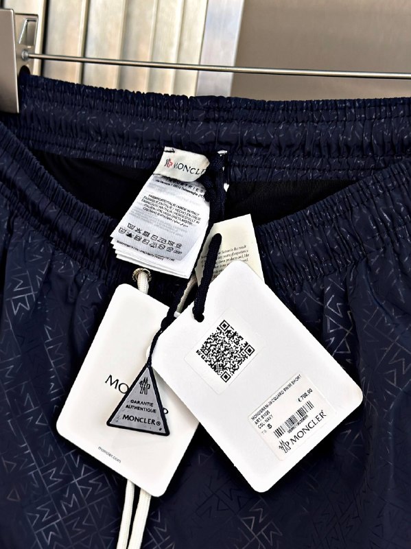 Apparel — TGkJ1rIds-z- view