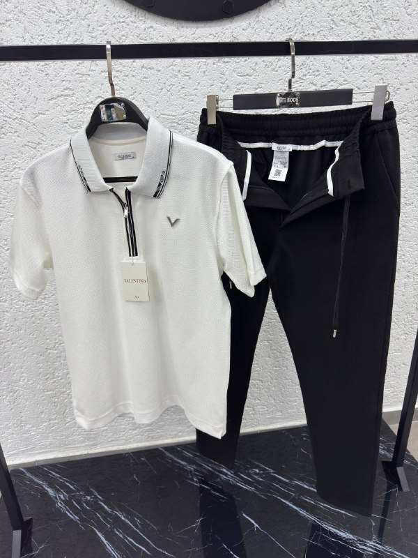 Apparel — TGkMjtfj2UzY view