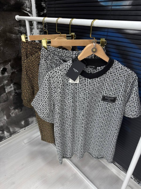 Apparel — TGkMolhld_n4