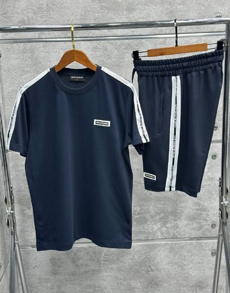 Apparel — TGkOxFJ7gtjH
