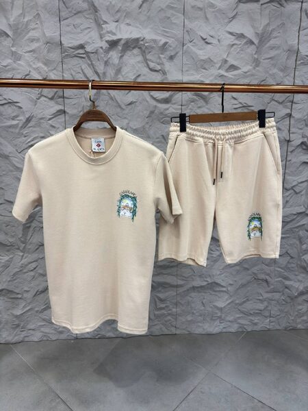 Apparel — TGkP9nxbDuAJ view 4