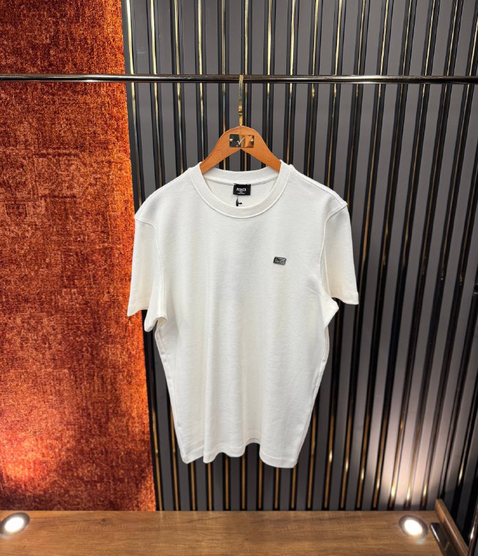 Apparel — TGkQm8L2D7Pa view