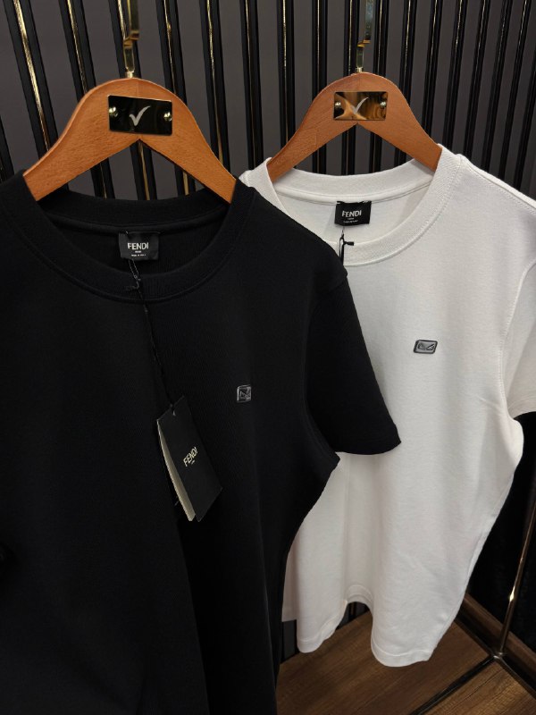 Apparel — TGkQm8L2D7Pa view