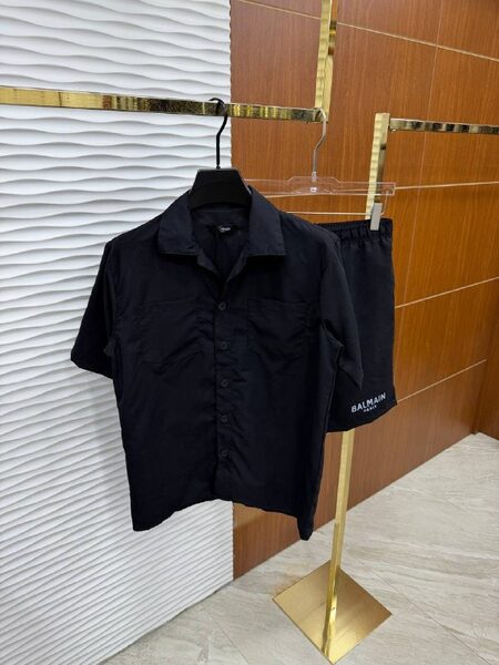 Apparel — TGkcbp3GXcEx