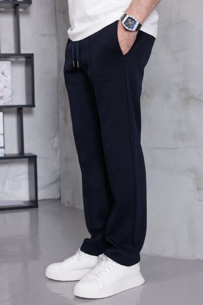 Apparel — TGklqOeBoVpg view 2