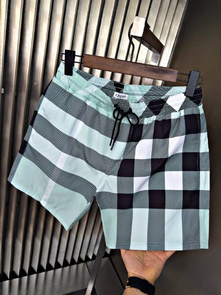 Apparel — TGkmomCVS3C4