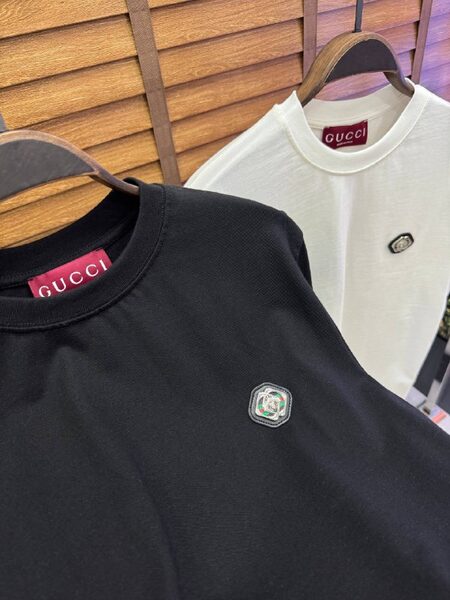 Apparel — TGkow-ekdmJd view 2