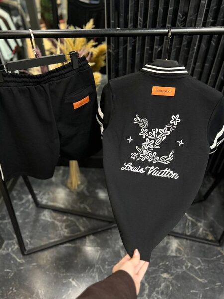 Apparel — TGkqS5s4bcvR view 2