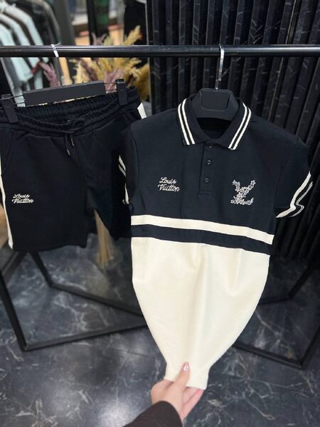 Apparel — TGkqS5s4bcvR view 4
