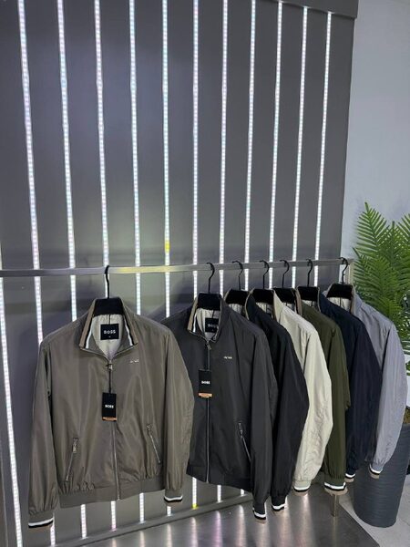 Apparel — TGkqc0LAndvm
