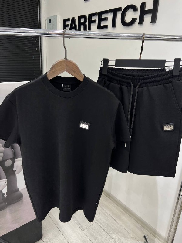 Apparel — TGktSuK8_0tb