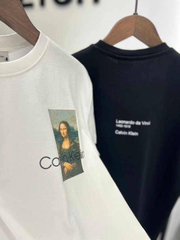 Apparel — TGku2HWEnVUD view