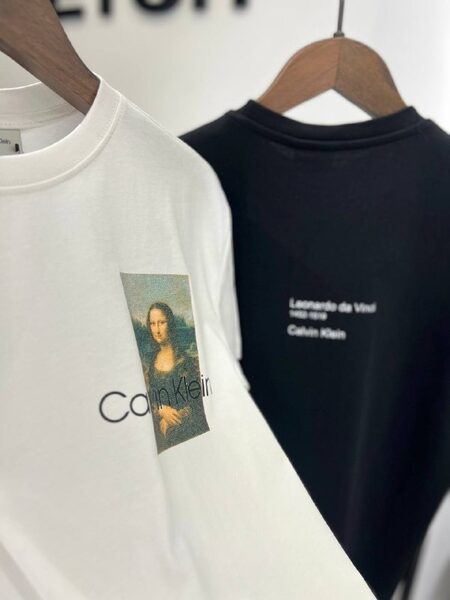 Apparel — TGku2HWEnVUD view 3