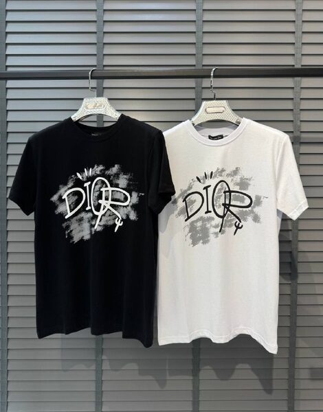 Apparel — TGkwEMcZqAru