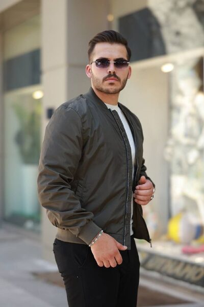 Apparel — TGl083GH3zVO view 3