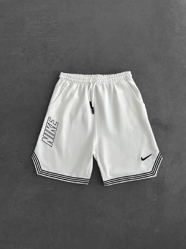 Apparel — TGl0qNxy2YqQ