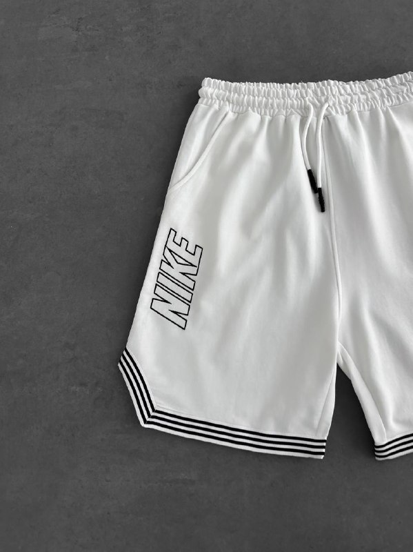 Apparel — TGl0qNxy2YqQ view