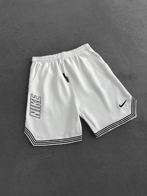 Apparel — TGl0qNxy2YqQ view