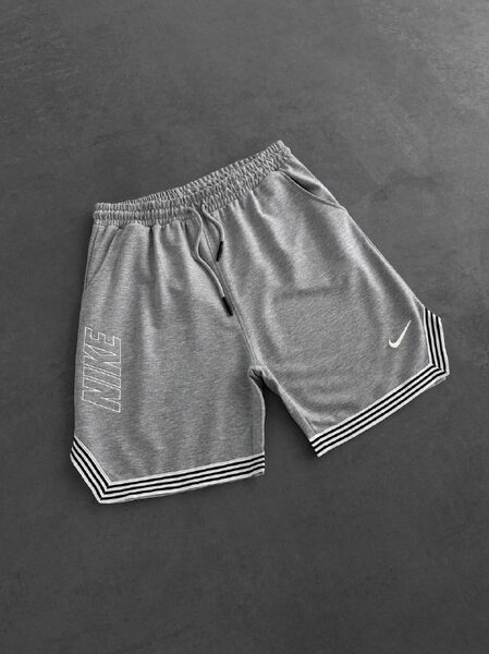 Apparel — TGl0qNxy2YqQ view 7